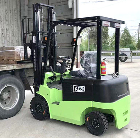 電動(dòng)叉車(chē).jpg 電動(dòng)叉車(chē).jpg